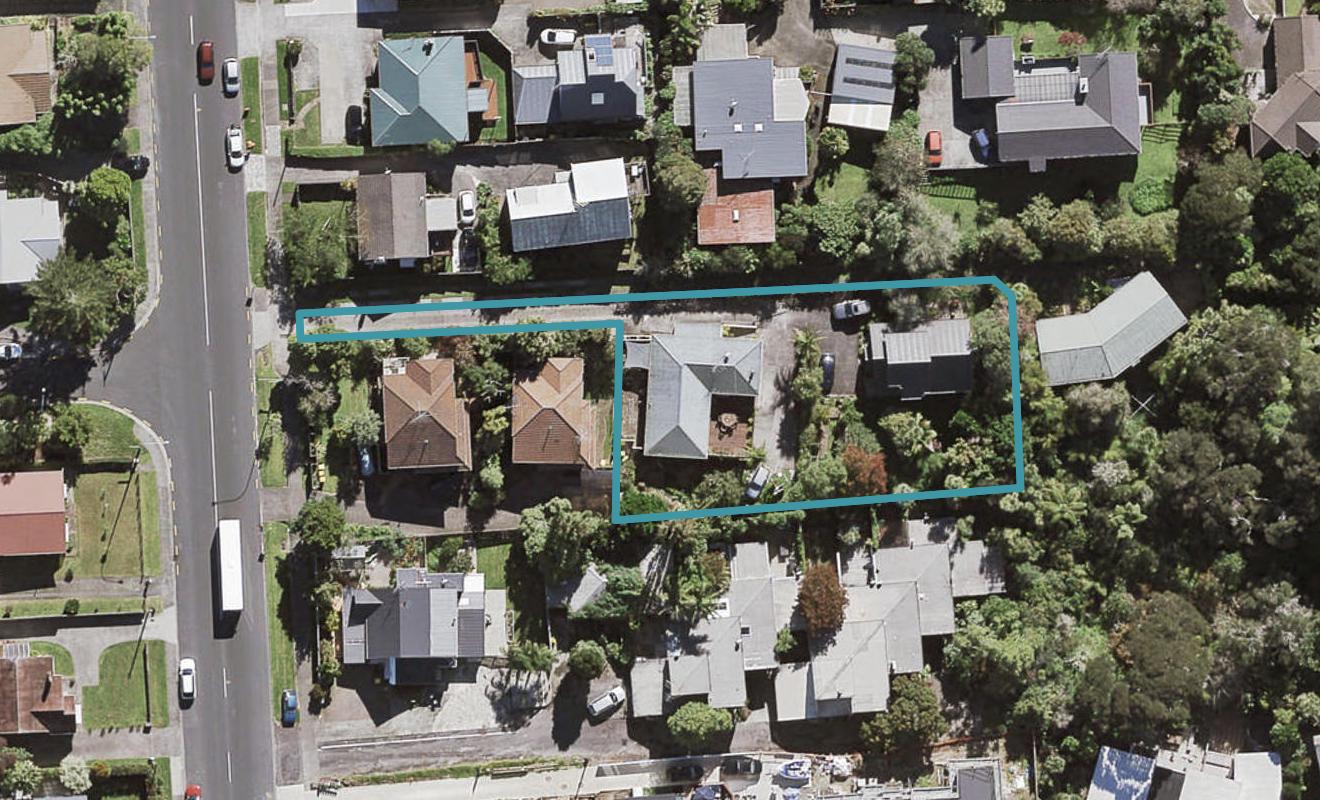 2/113 Birkenhead Avenue, Birkenhead, Auckland - Carousel 1