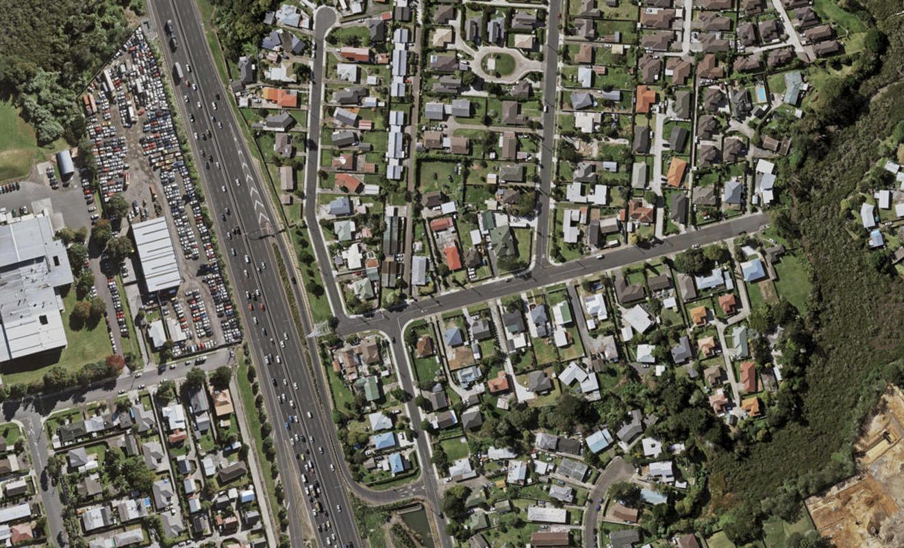 88 Luke Street East, Otahuhu, Auckland - Carousel 1