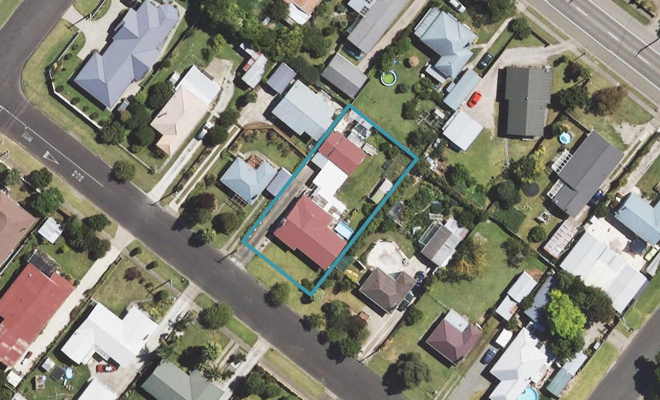 7 Leon Street, Riverdale, Gisborne - Carousel 1