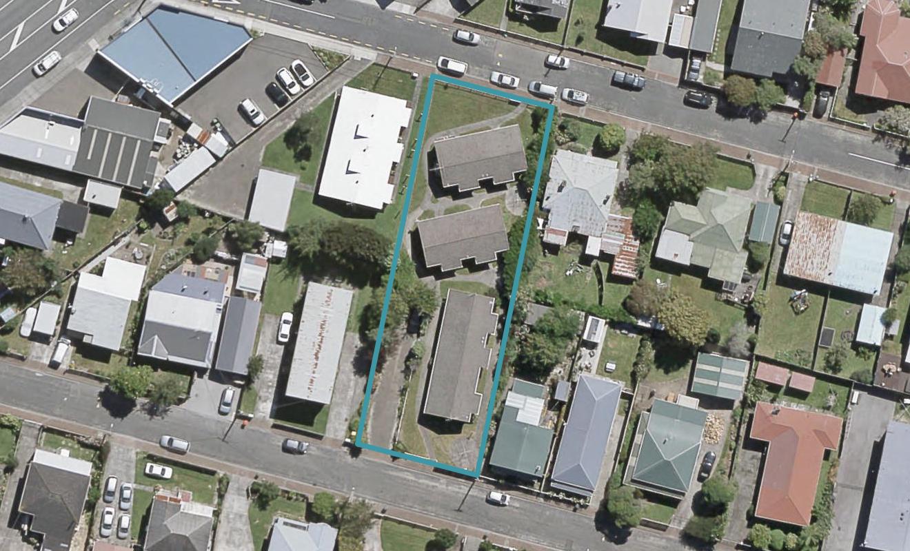 2/4 Alice Street, Alicetown, Lower Hutt - Carousel 1