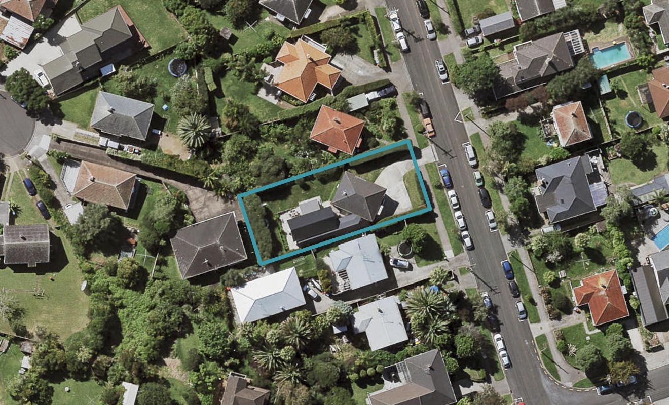 12 Manapau Street, Meadowbank, Auckland - Carousel 1