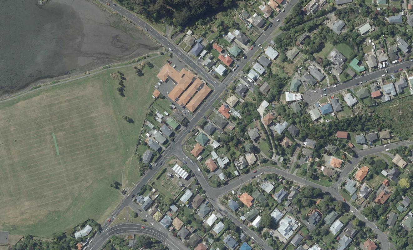 26 Somerville Street, Andersons Bay, Dunedin - Carousel 1