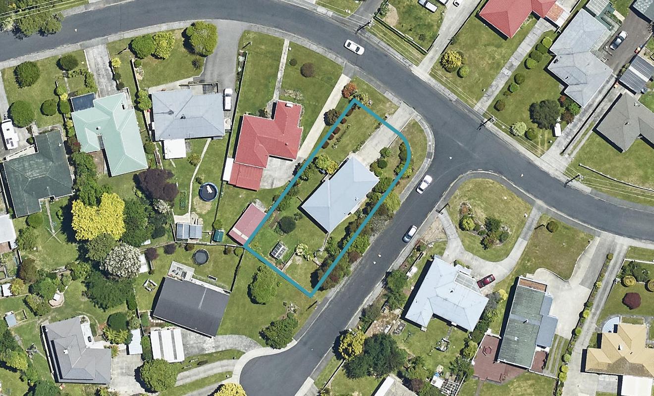 12 Hillcrest Avenue, Hillcrest, Rotorua - Carousel 1