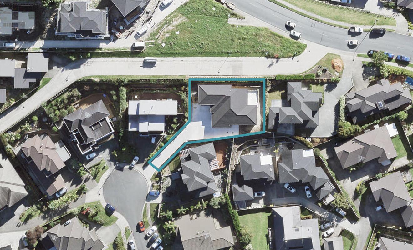 7 Hilton Close, Fairview Heights, Auckland - Carousel 1