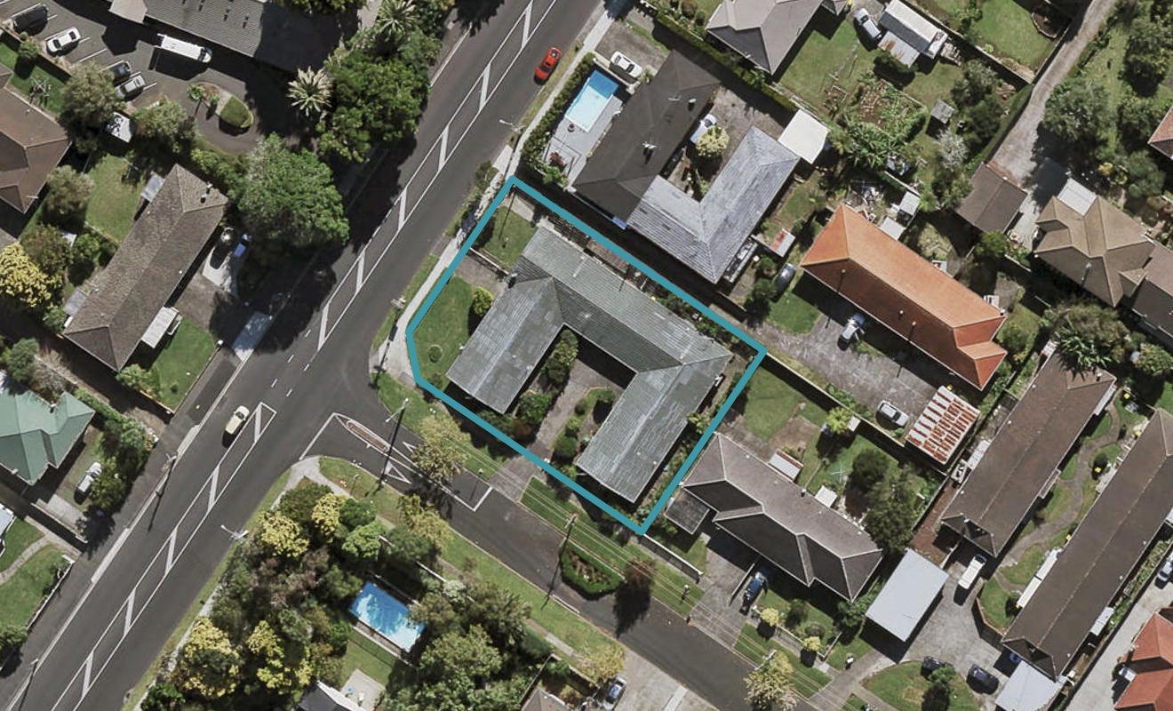 2/231 St George Street, Papatoetoe, Auckland - Carousel 1