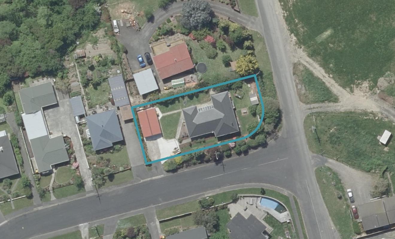 141 Martin Road, Fairfield, Dunedin - Carousel 1