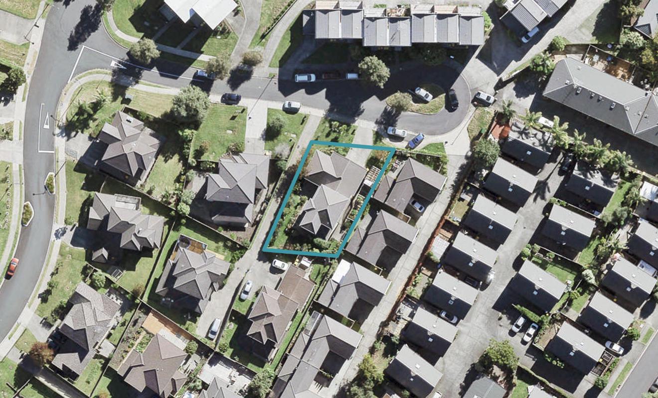 12 Andersons Road, Oteha, Auckland - Carousel 1
