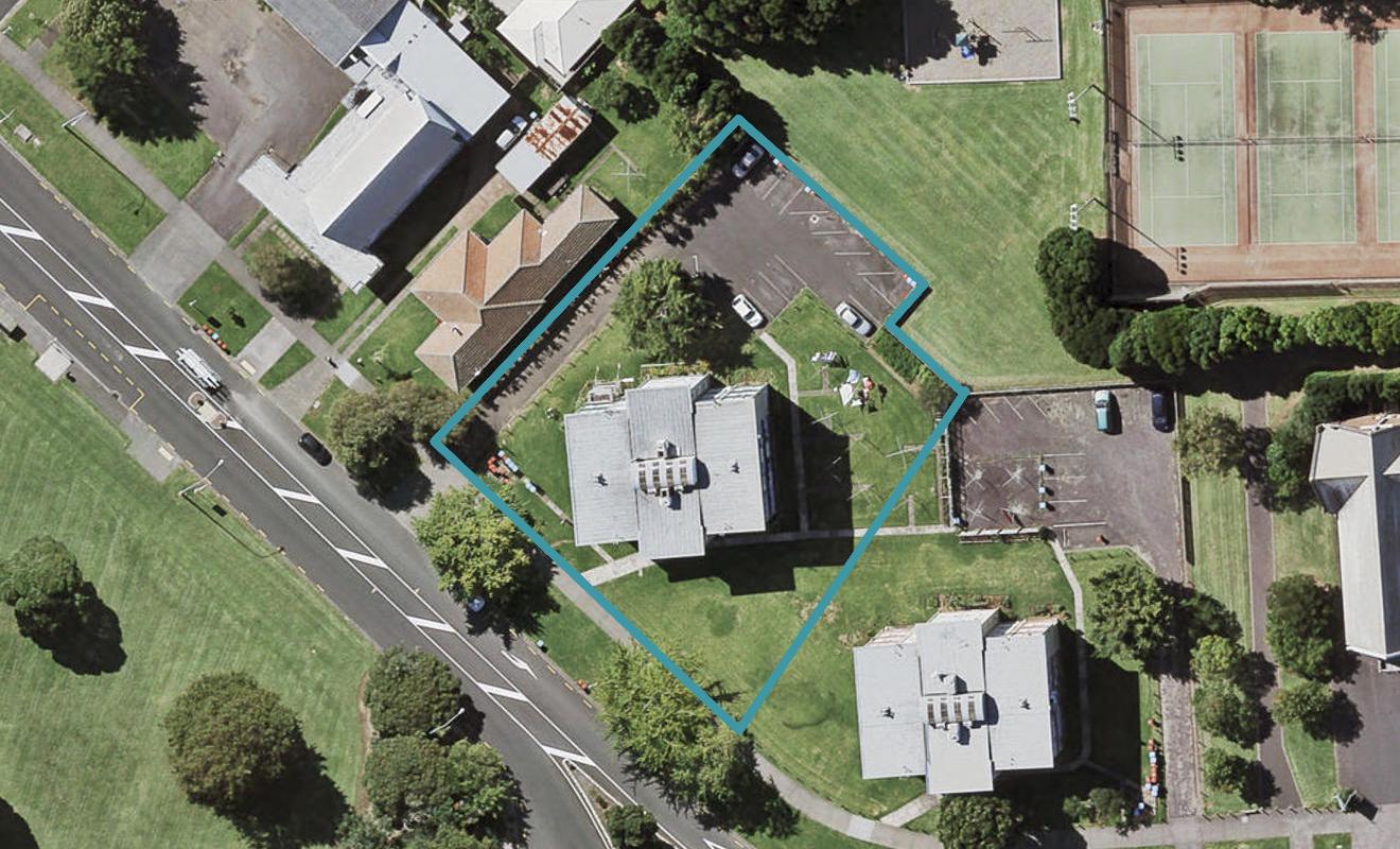 5/170 Coates Avenue, Orakei, Auckland - Carousel 1
