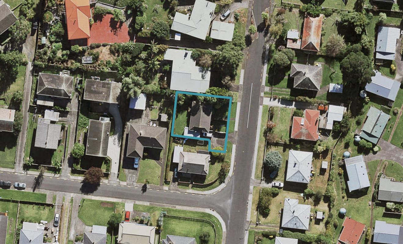 22 Potter Avenue, Northcote, Auckland - Carousel 1