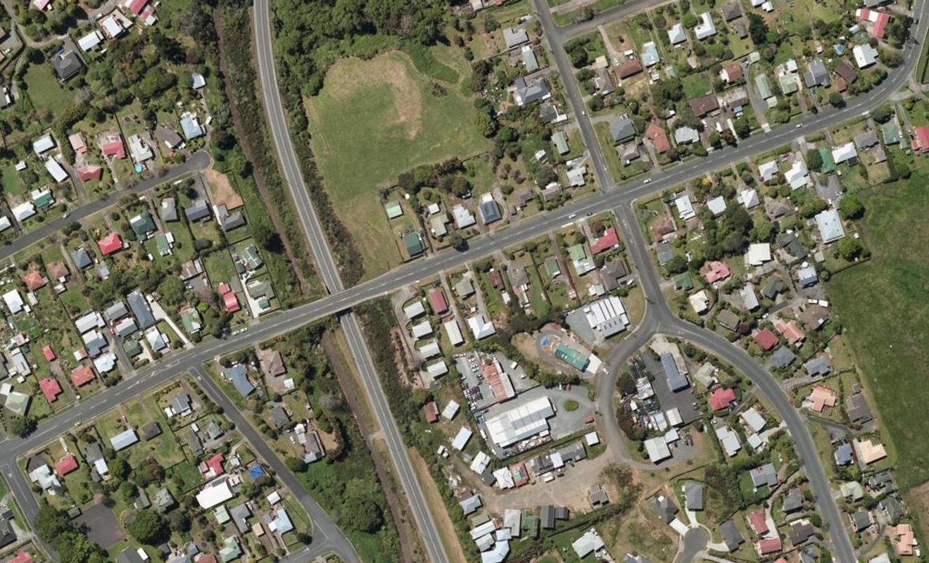 39 Station Road, Te Kamo, Whangarei - Carousel 1