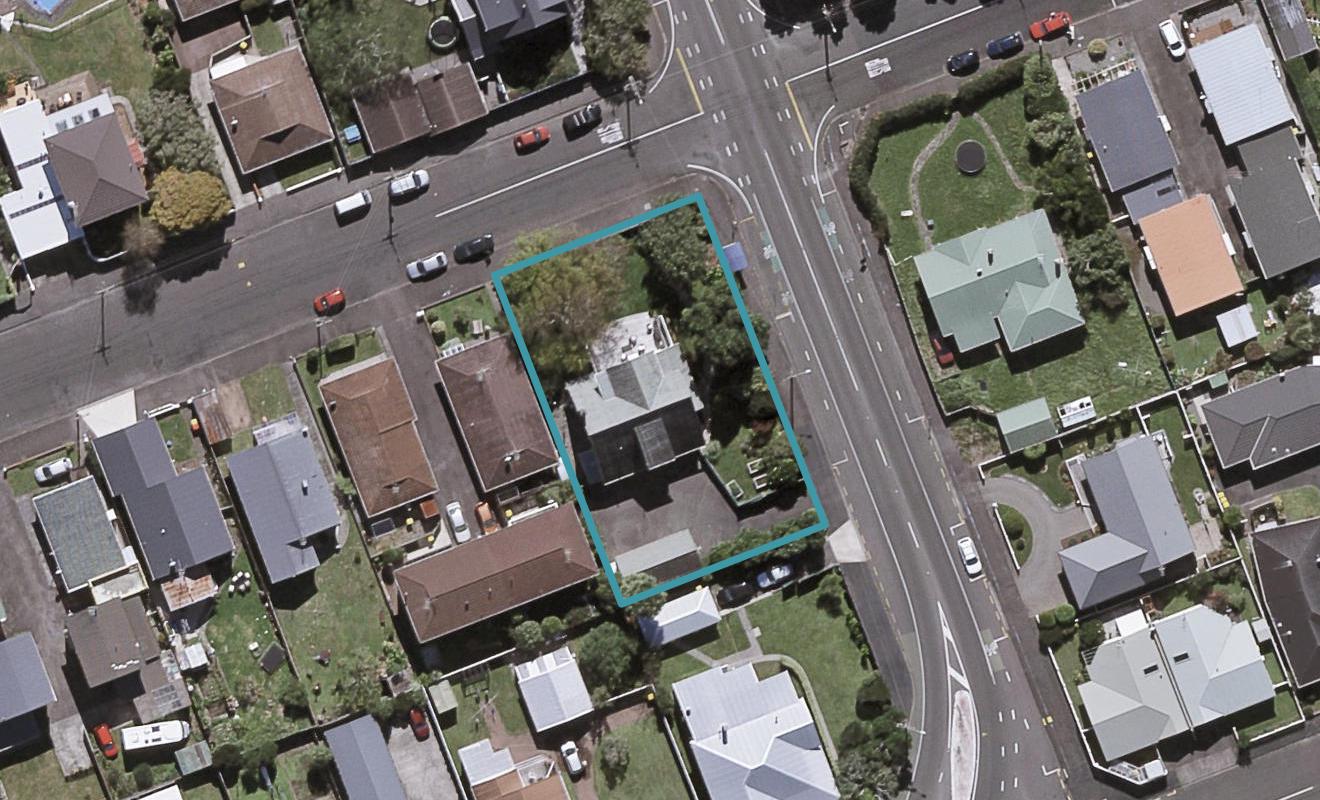 55 BARRETT ST, Westown, New Plymouth - Carousel 1