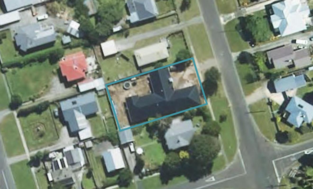 15 Cordelia Street, Stratford - Carousel 1