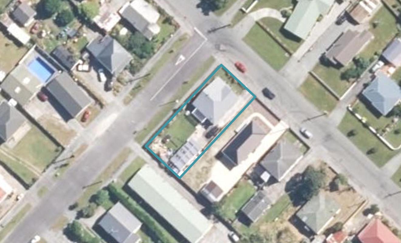 6 Collins Street, Blaketown, Greymouth - Carousel 1