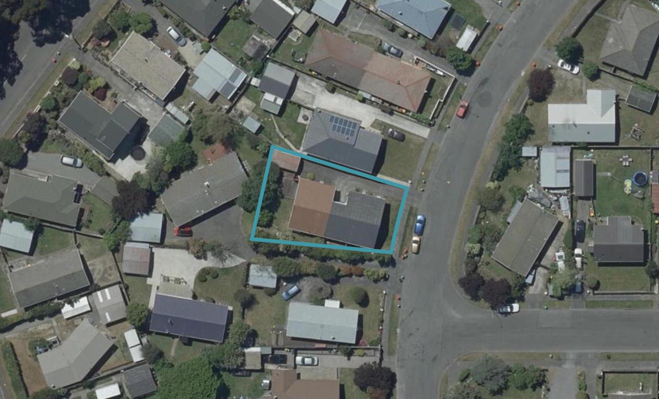 2/17 Kuaka Crescent, Bromley, Christchurch - Carousel 1
