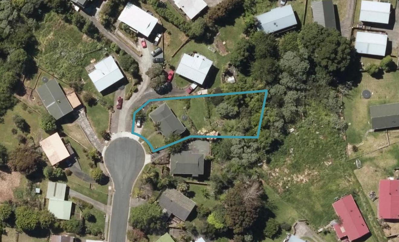 12 Dudley Place, Raumanga, Whangarei - Carousel 1