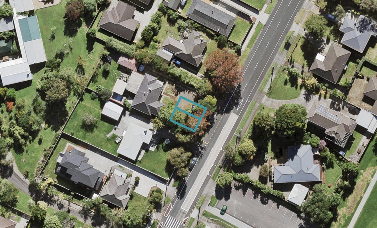 1/59 Matipo Road, Te Atatu Peninsula, Auckland - Carousel 1
