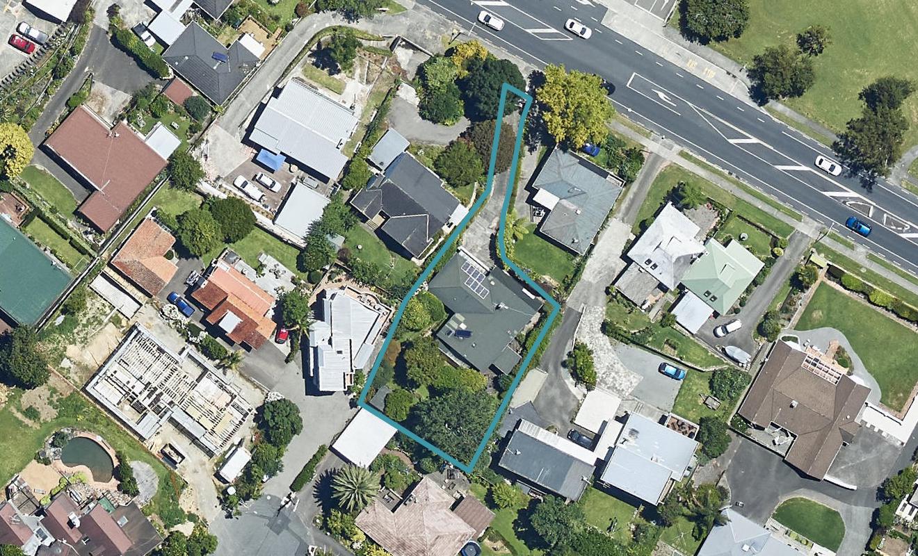 36 Eleventh Avenue, Tauranga, Tauranga - Carousel 1