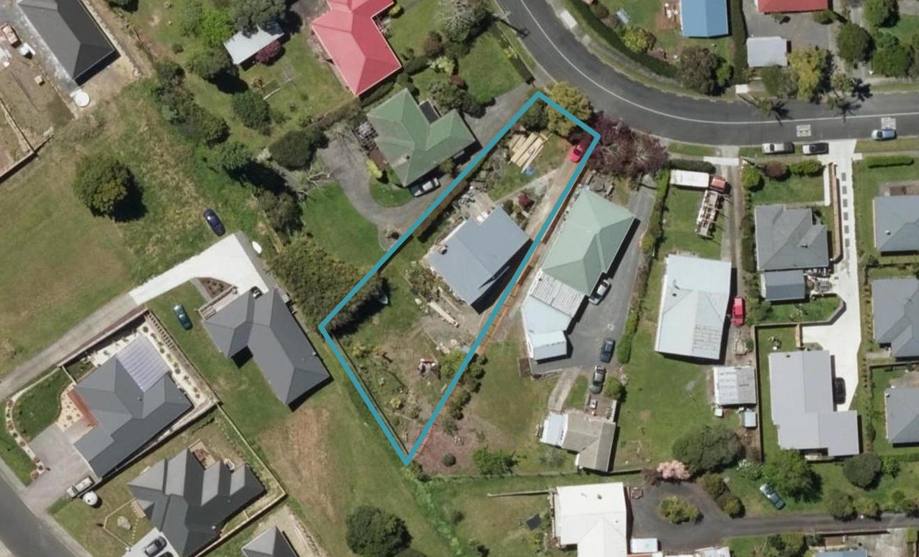 9 Denby Crescent, Tikipunga, Whangarei - Carousel 1
