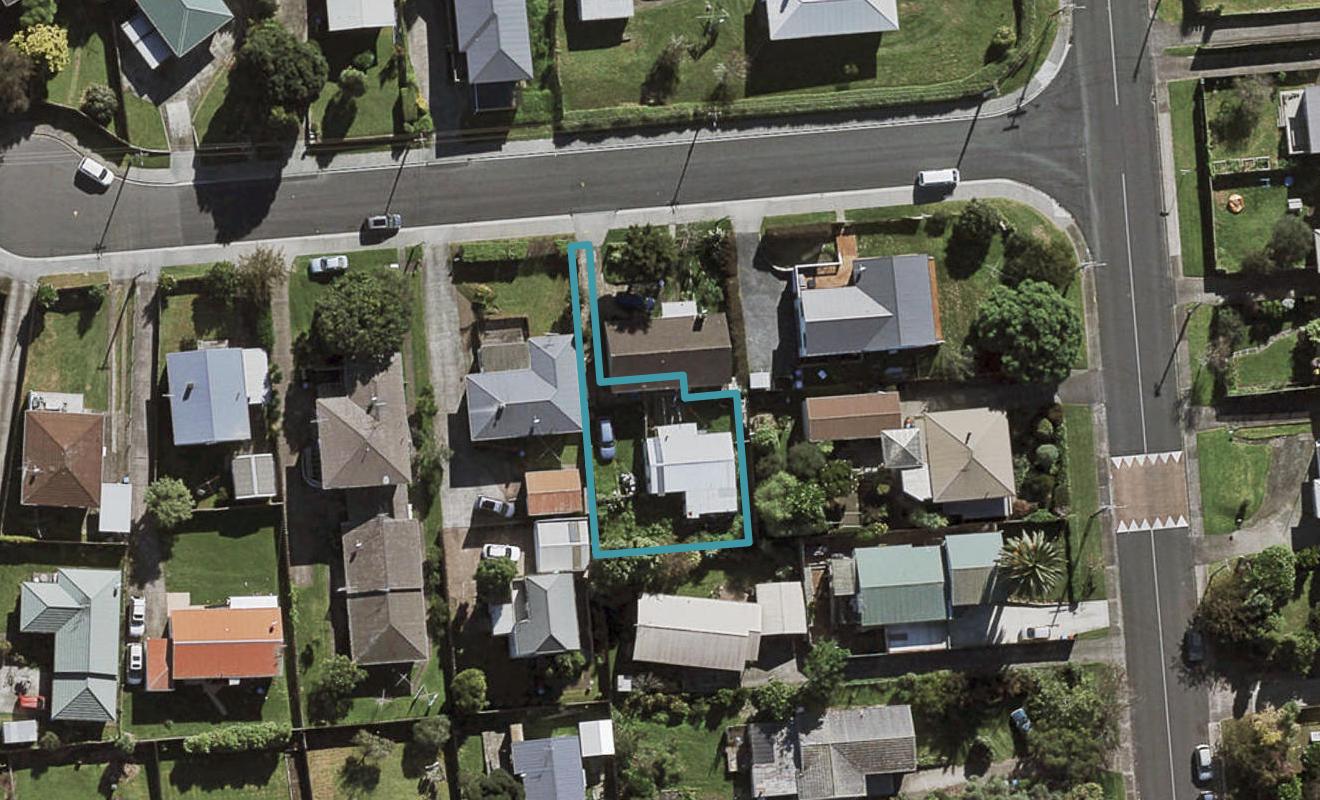 1D Johnston Road, Mount Wellington, Auckland - Carousel 1