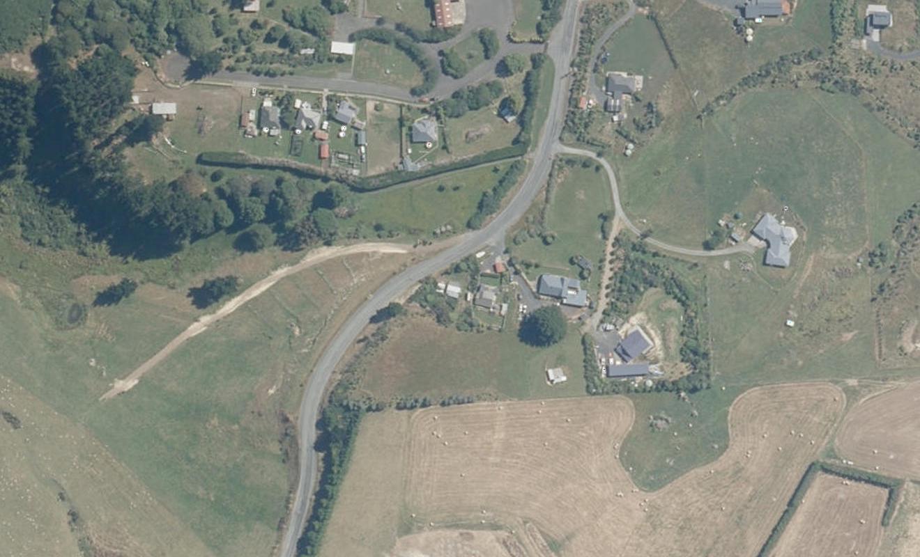 17 Akatore Road, Taieri Beach, Taieri Mouth - Carousel 1