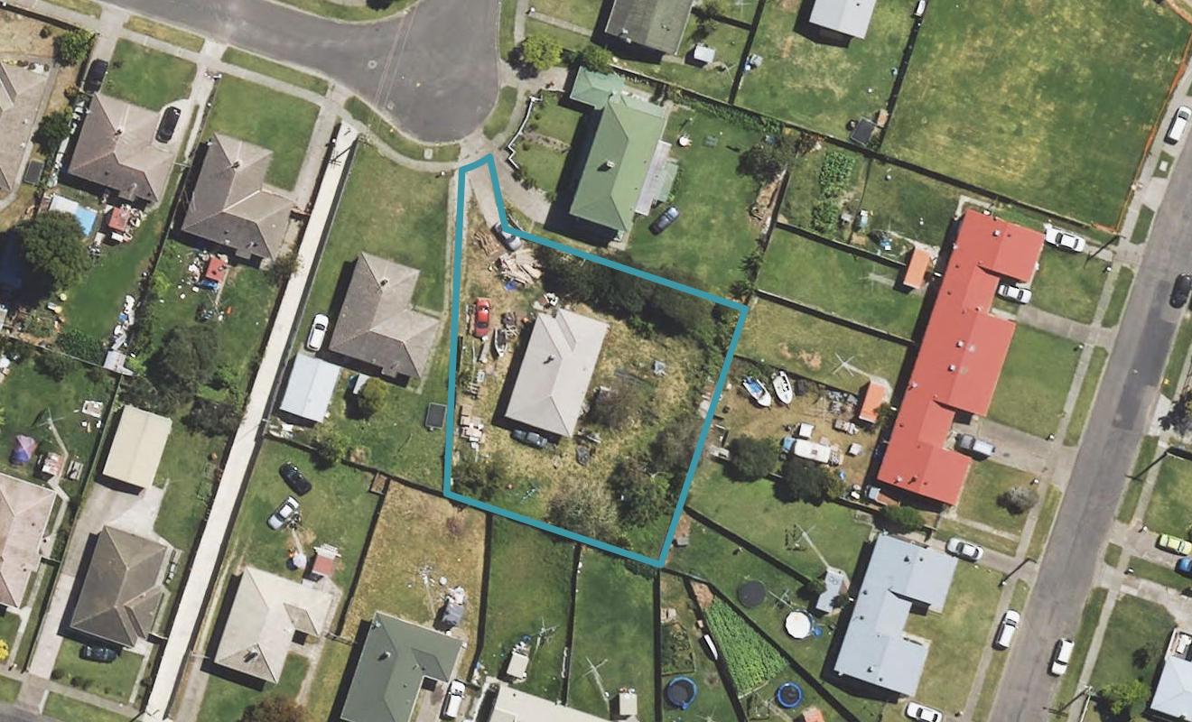 23 Belfast Crescent, Kaiti, Gisborne - Carousel 1