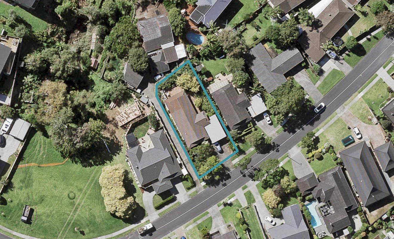 30 Fratley Avenue, Farm Cove, Auckland - Carousel 1