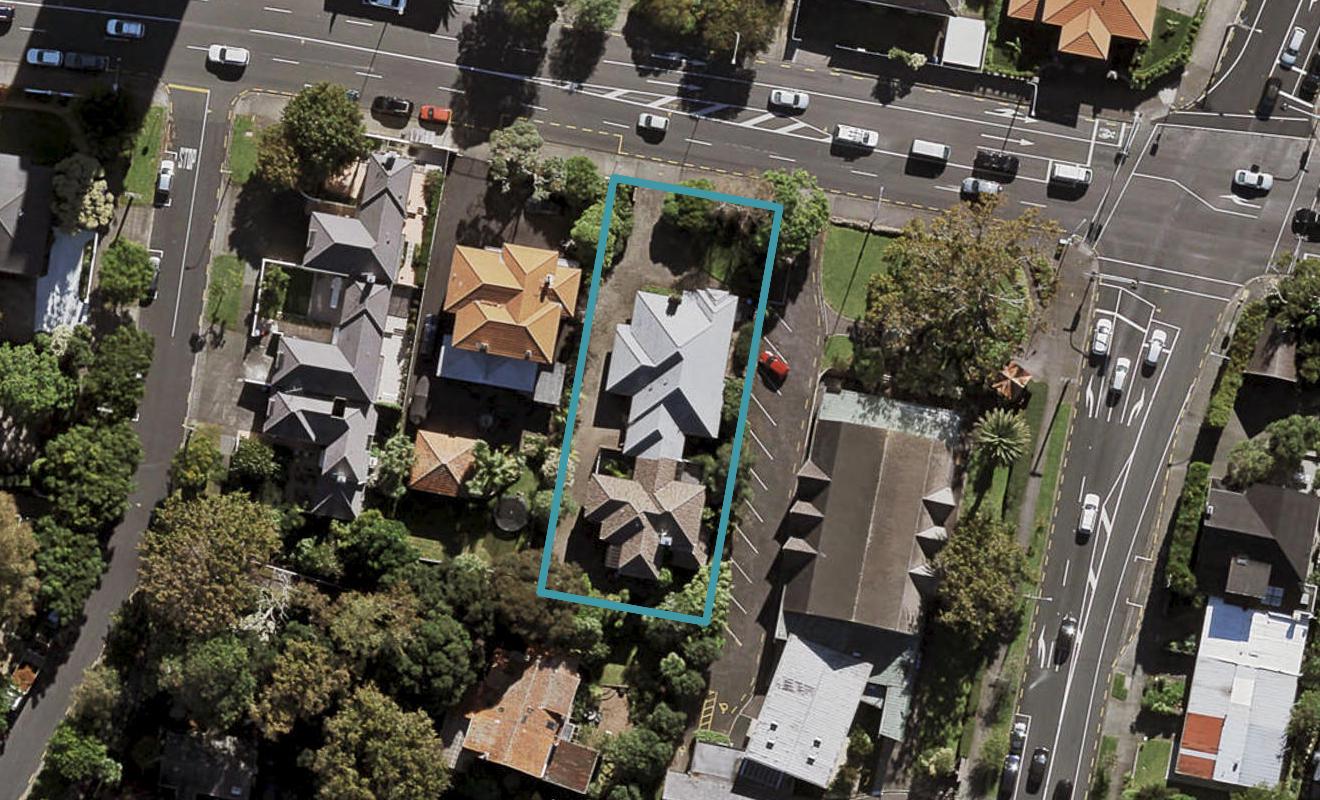 2/447 Remuera Road, Remuera, Auckland - Carousel 1