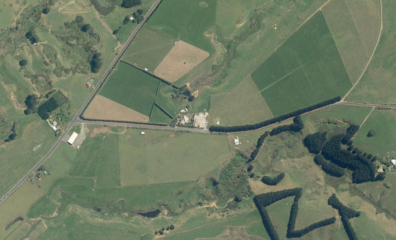 33 Hatton Road, Waiuku - Carousel 1
