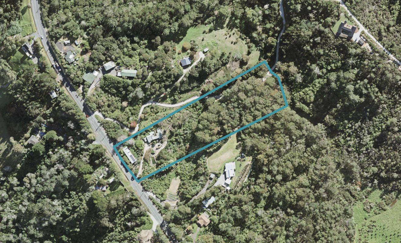1231 East Coast Road, Redvale, Auckland - Carousel 1
