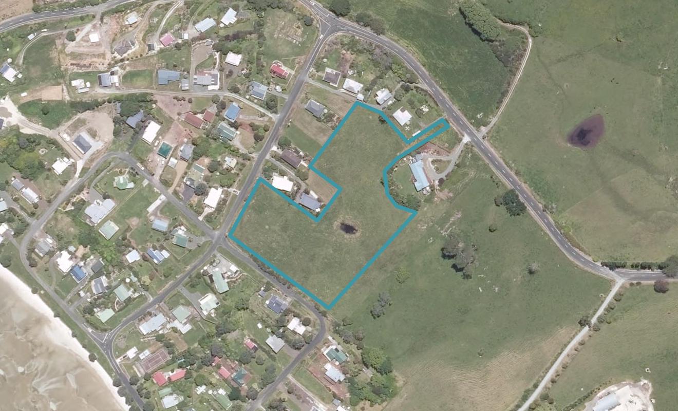 1089 Whakapirau Road, Whakapirau, Maungaturoto - Carousel 1