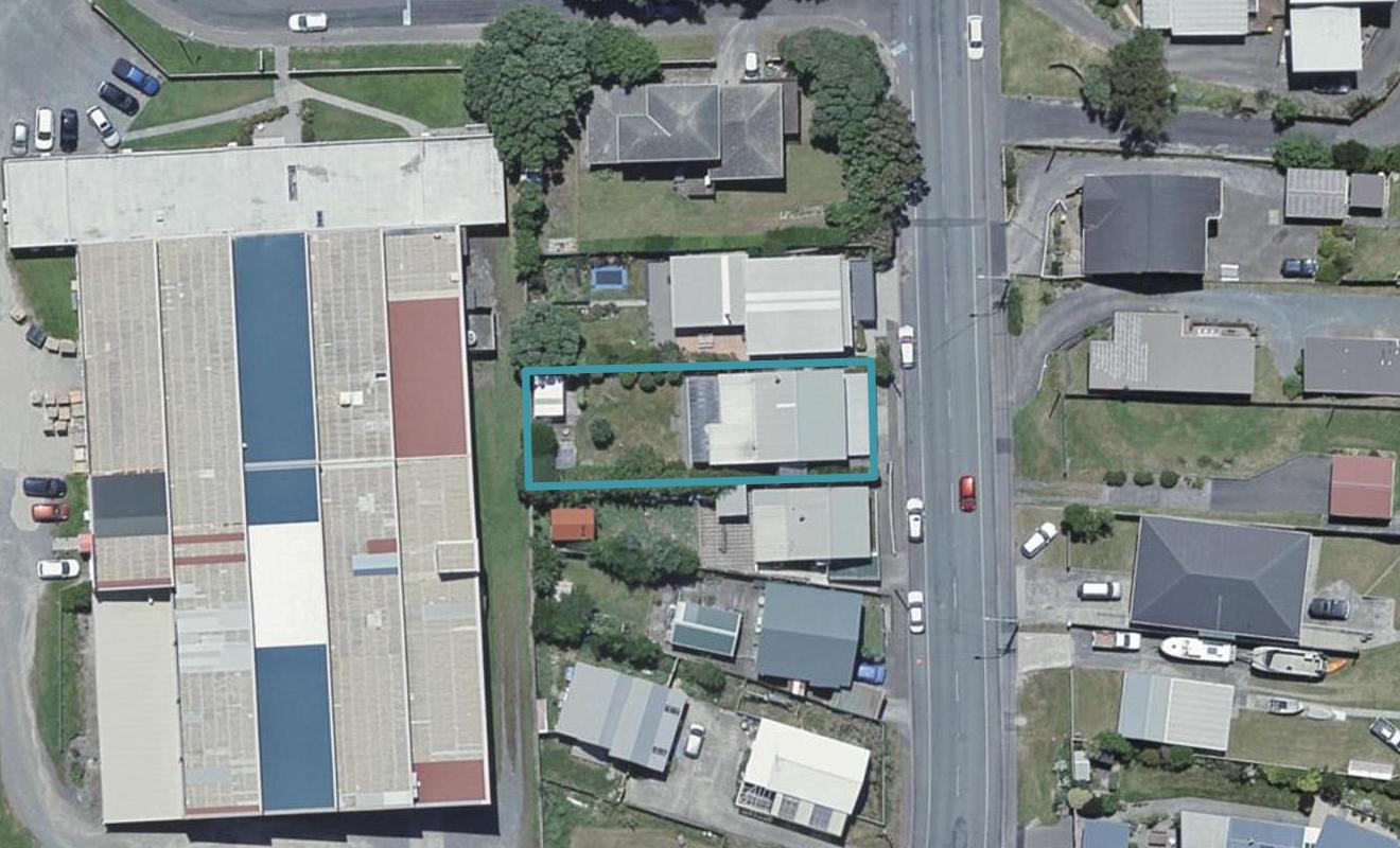 47 Happy Valley Road, Owhiro Bay, Wellington - Carousel 1