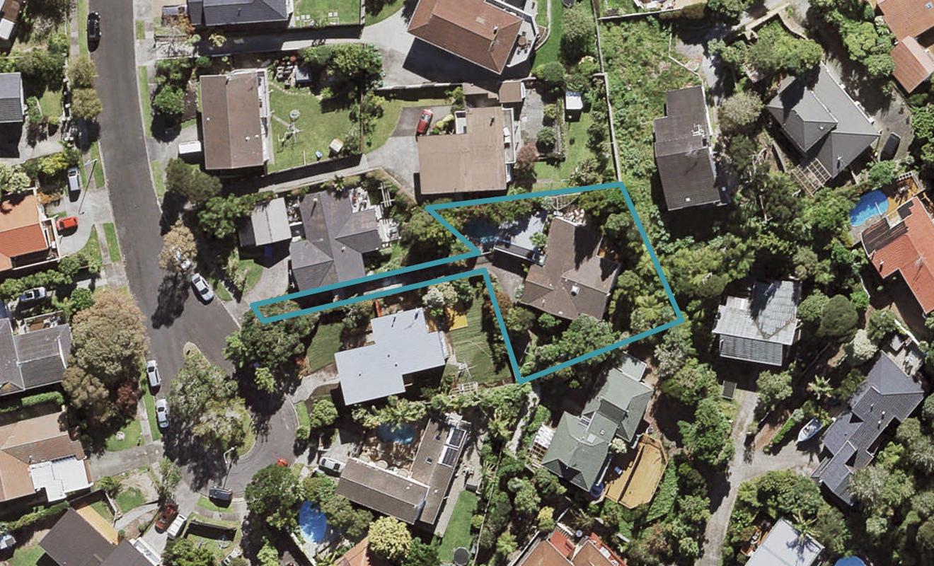 7 Chatswood Grove, Chatswood, Auckland - Carousel 1