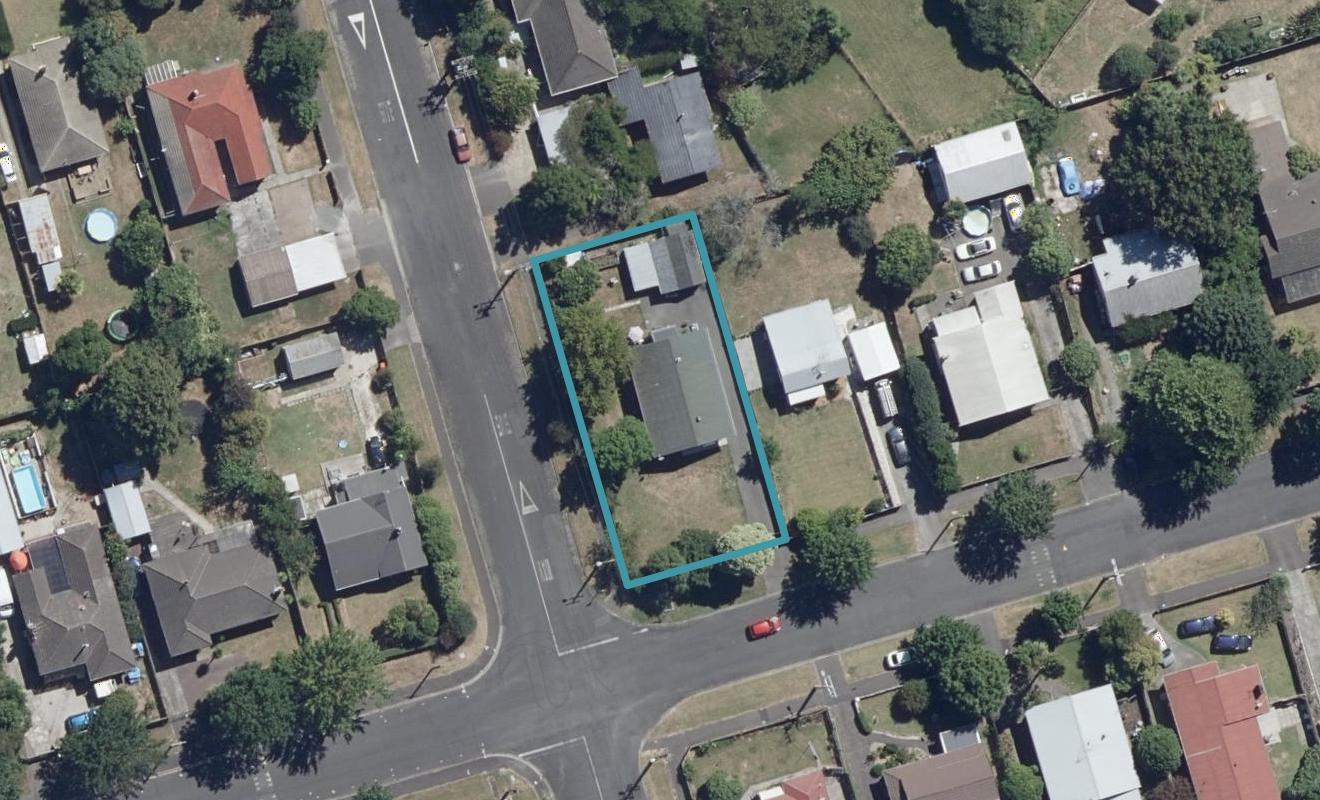 19 Marshall Street, Fairfield, Hamilton - Carousel 1