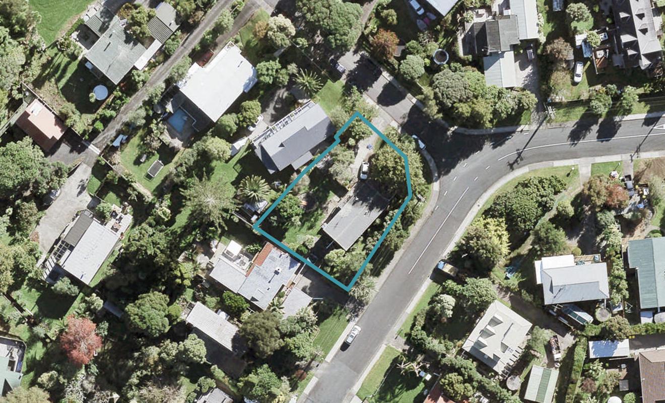 2 Deborah Place, Albany - Carousel 1