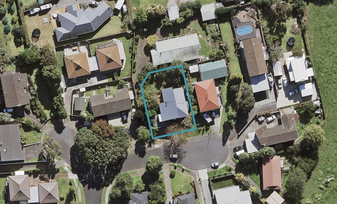 62 Ridgemount Rise, Mangere Bridge, Auckland - Carousel 1
