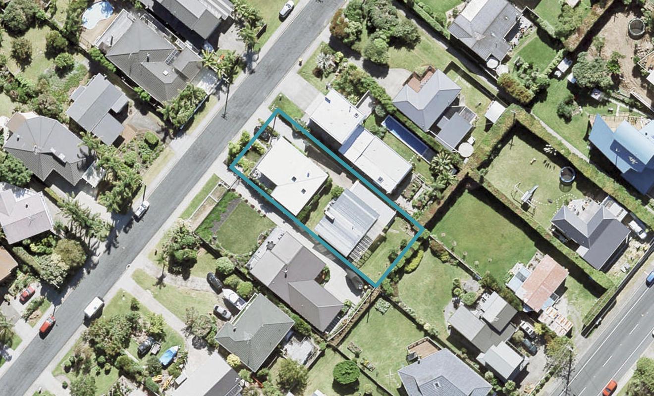17 De Luen Avenue, Tindalls Beach, Whangaparaoa - Carousel 1
