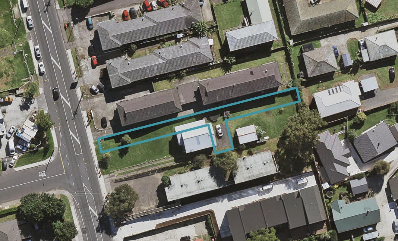 11 Arataki Lane, Otahuhu, Auckland - Carousel 1