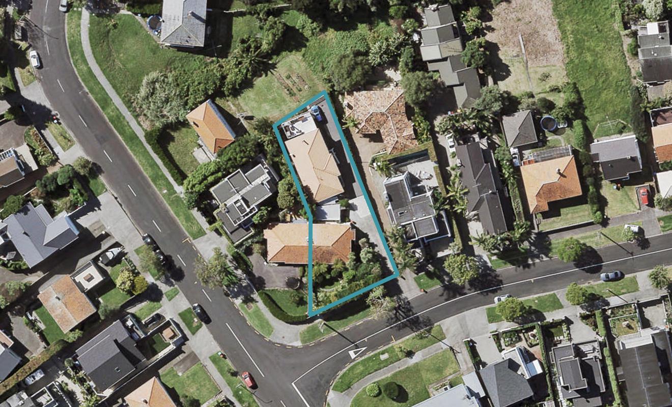4 Godden Crescent, Orakei, Auckland - Carousel 1