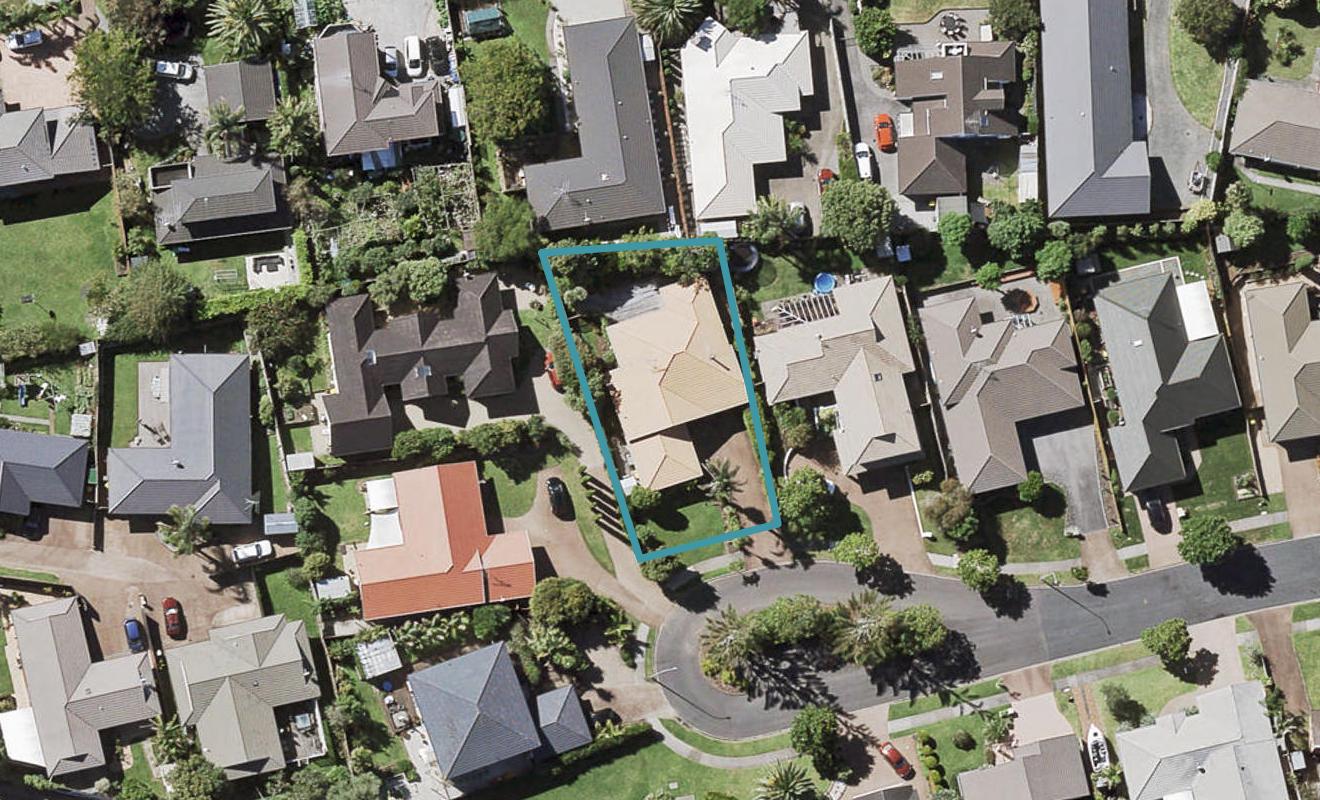 23 Simon Owen Place, Golflands, Auckland - Carousel 1