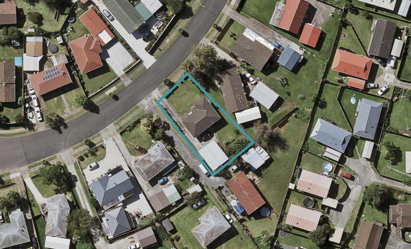 72 Zelda Avenue, Clover Park, Auckland - Carousel 1