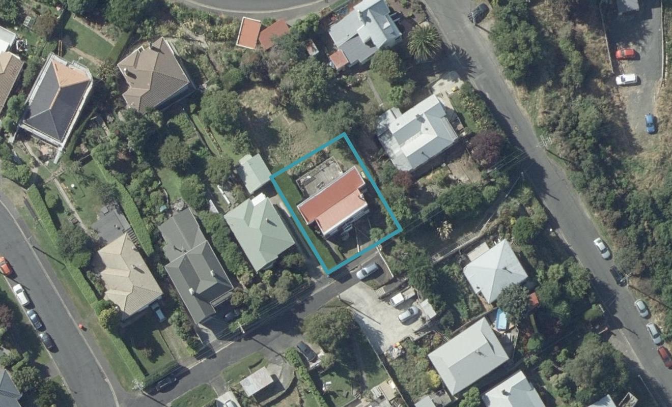 8 Dacre Court, Clyde Hill, Dunedin - Carousel 1
