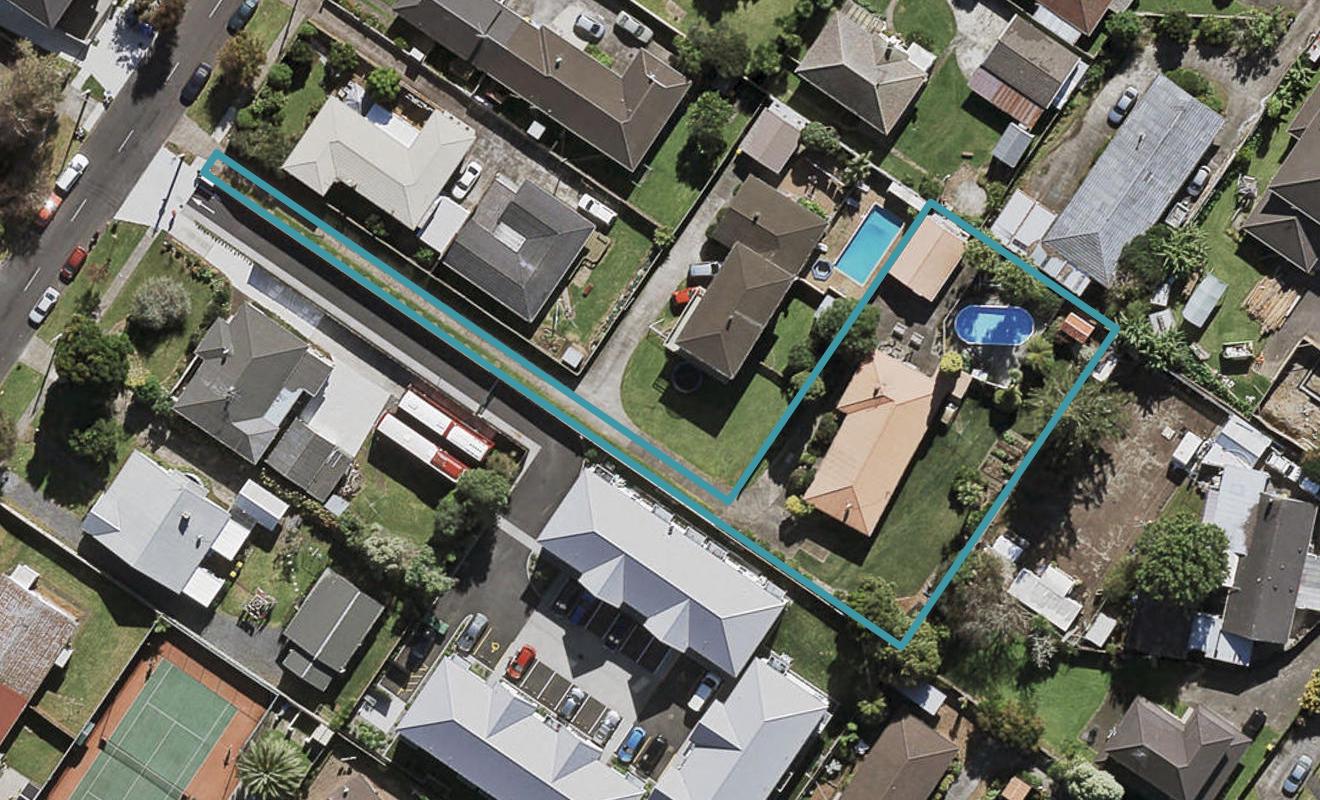 15A Central Avenue, Papatoetoe, Auckland - Carousel 1