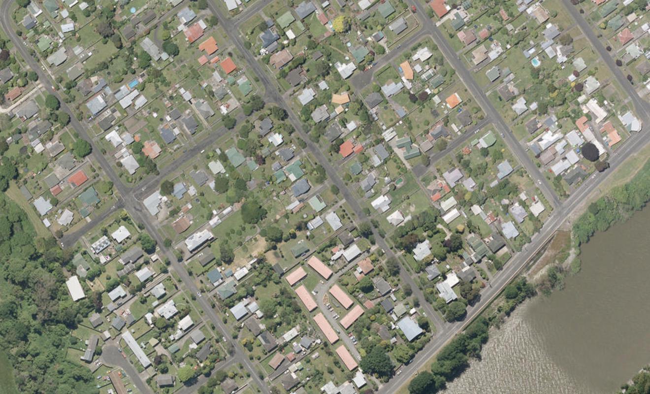 13 Cumbrae Place, Aramoho, Whanganui - Carousel 1