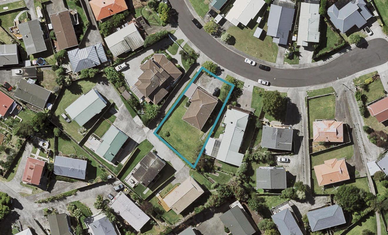 9 Romulus Place, Totara Vale, Auckland - Carousel 1