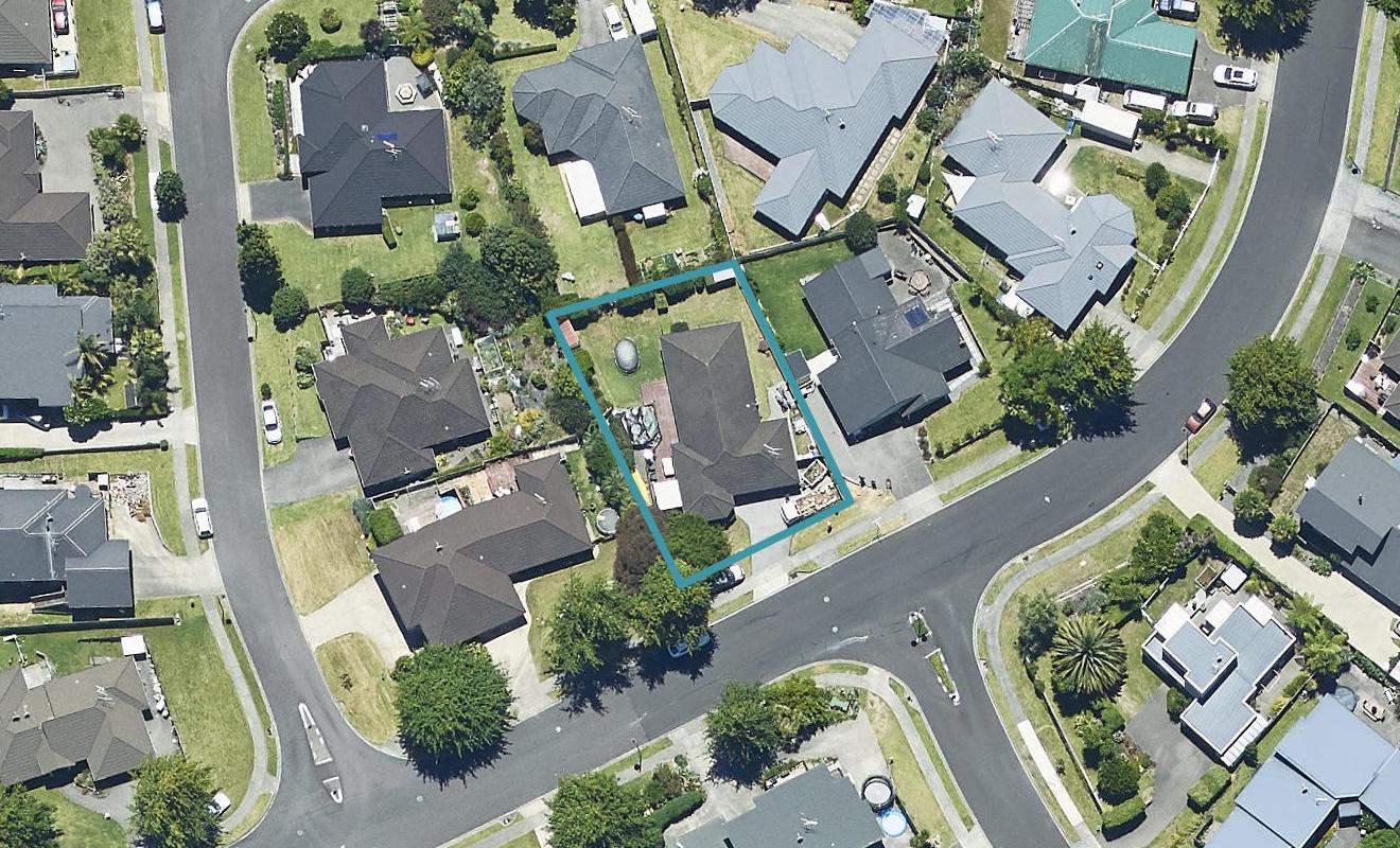 78 Village Park Drive, Welcome Bay, Tauranga - Carousel 1