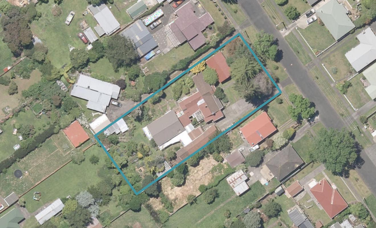 5 Lewis Avenue, Aramoho, Whanganui - Carousel 1