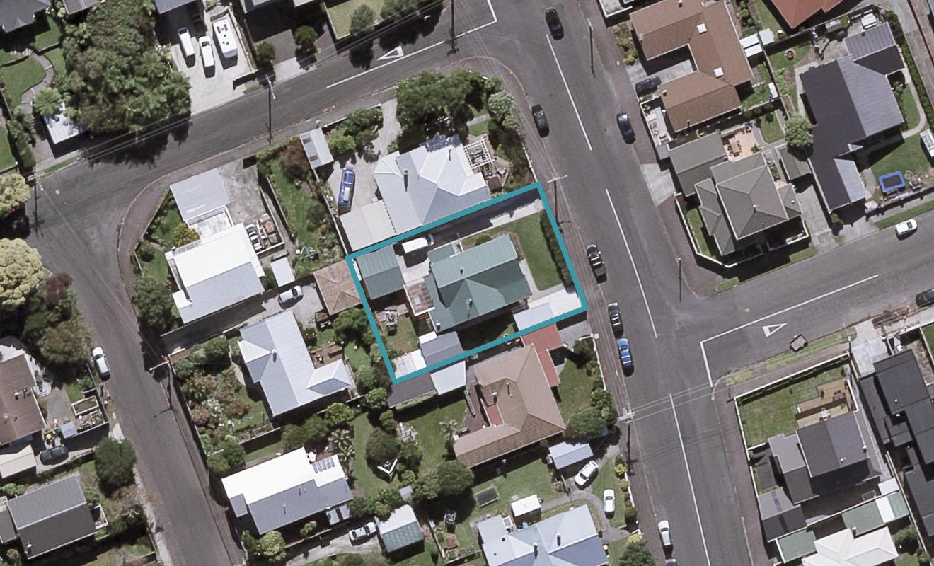 26 Beach Street, Fitzroy, New Plymouth - Carousel 1