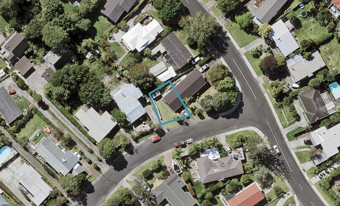 1B Springfield Street, Forrest Hill, Auckland - Carousel 1