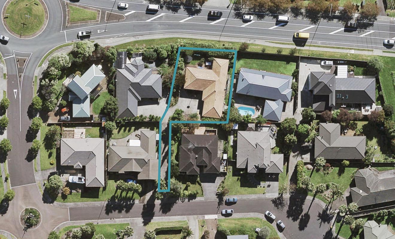 8 Jade Court, Rosedale, Auckland - Carousel 1