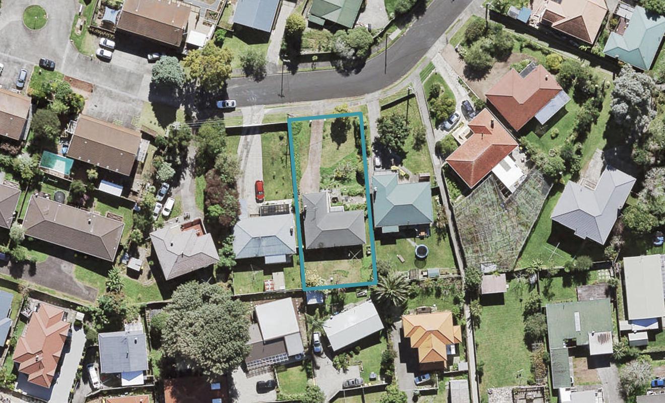 42 Kohekohe Street, New Lynn, Auckland - Carousel 1